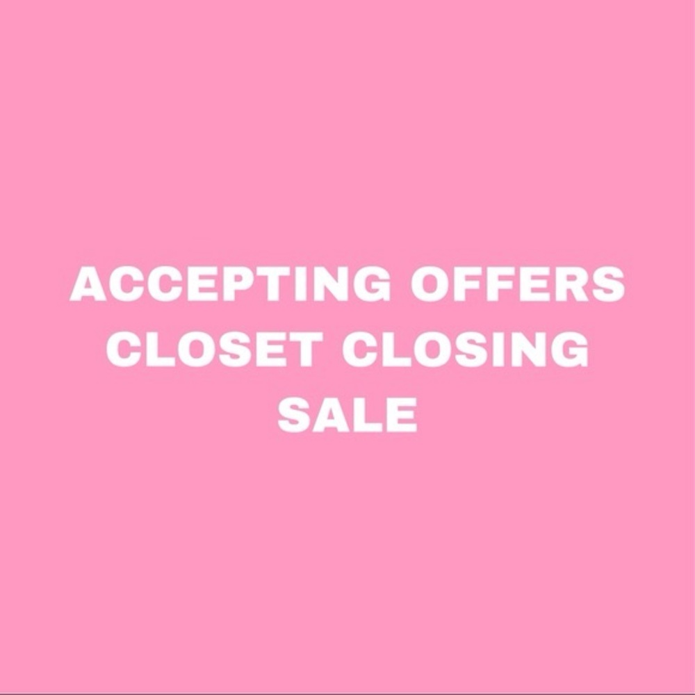 Closet Closing Sale Announcement due to personal circumstances